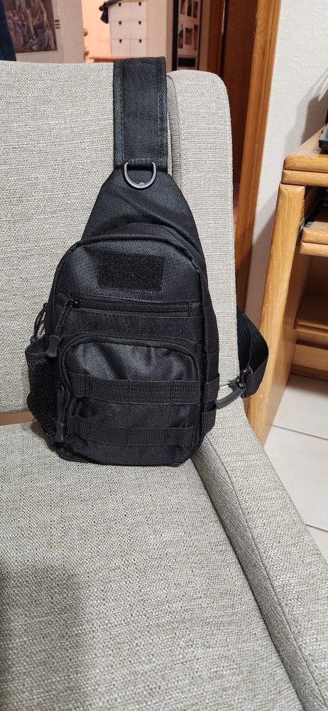 Men's Black Tactical Sling Bag 