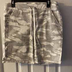 Democracy Camoflague Shorts