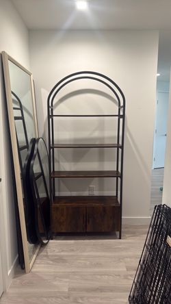 Bookshelf