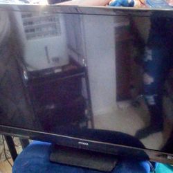 32 In. Flat screen Tv