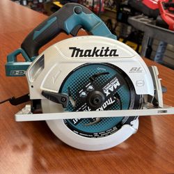 Makita New 71/4” Circular Saw 36v Brushless - No Battery Nuevo