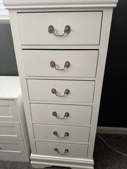 White drawer