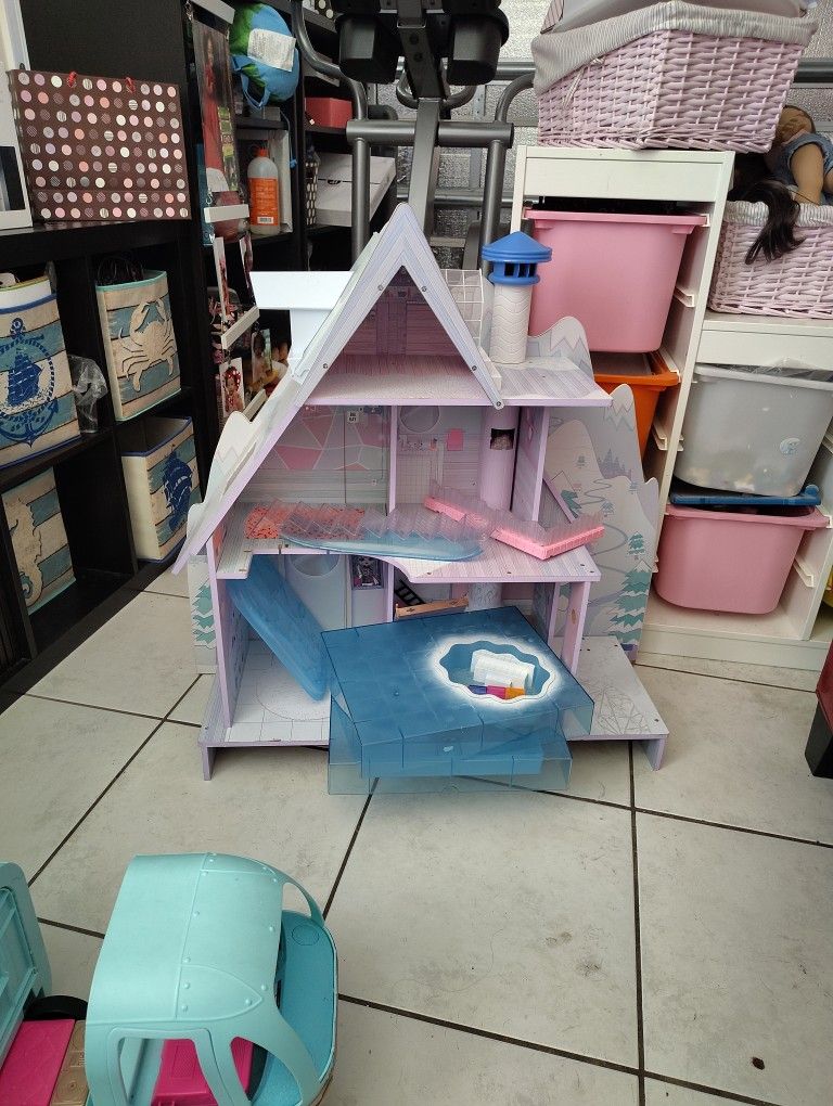 LOL Winter Challet Doll House