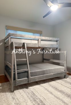 Twin full bunk bed with mattress