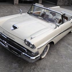1958 Ford Fairlane