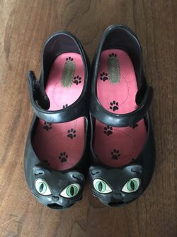 Mini Melissa Size 10 cat Mary Janes
