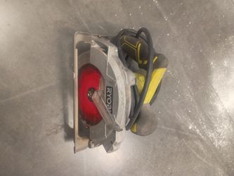 Ryobi 7¼" corded skill saw