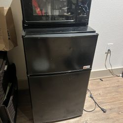 Mini Fridge With Freezer And Microwave 