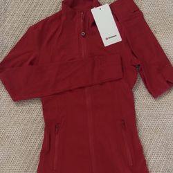 Red lululemon 