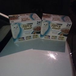 Purina Fancy Feast (CAT FOOD )Seafood Grilled Collection  24 Cans