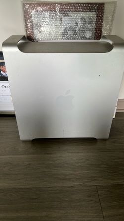 Apple computer