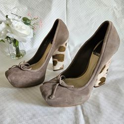 VNDS Women's Christian Dior Tan Suede Block Pump Heels Size 6 US (LIMITED EDITION, MINT)