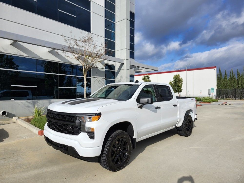 Chevy Silverado Rally Custom 4x4 Z71 Sierra tacoma tundra frontier 