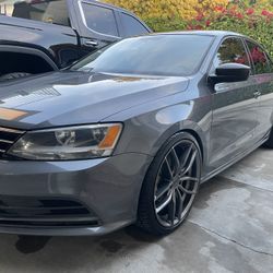 2015 VW Jetta D2 Coilovers, AWE Exhaust, Super Clean!