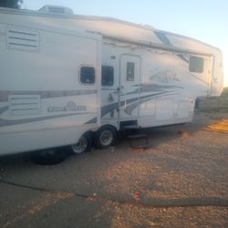 2006 Fifth Wheel