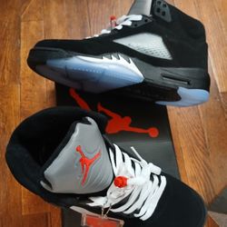 Jordan 5s Size 10