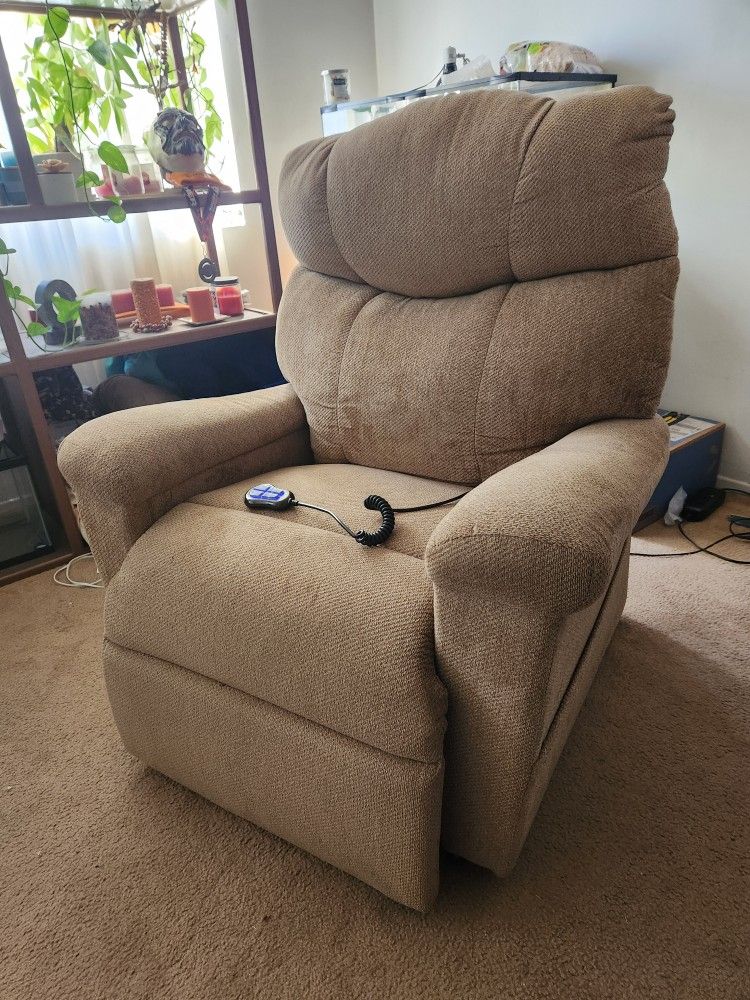 Riser Recliner Chair