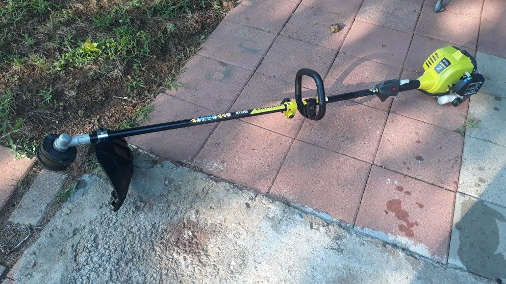 RYOBI FULL CRANK GAS WEED TRIMMER 2 CYCLES