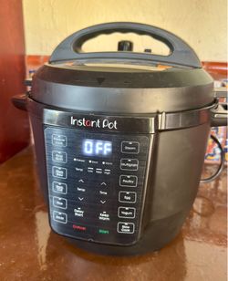 Instant Pot RIO 6-Qt 7-in-1 Pressure Cooker