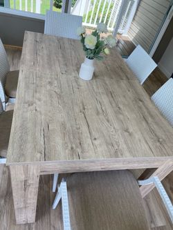 Sunroom table set