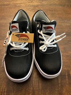 Women’s Avenger Work Boots Low-Top Sneakers Size 7.5