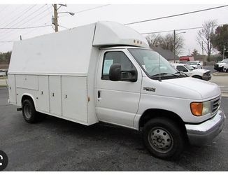 2004 Ford E450 dually utitiy truck