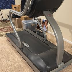 Star Trac E TR Treadmill