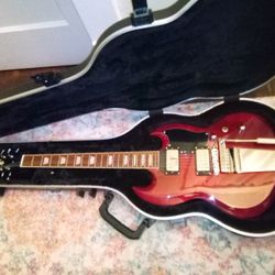 Could Be Your's Today Selling A SG Copy Electric Guitar 🎸 With Hard Case and a Peavey Amplifier New! $400 OBO 