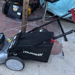 Murray 21 in. 140 cc Briggs and Stratton Walk Behind Gas Push Lawn Mower with Height Adjustment and with Mulch Bag
