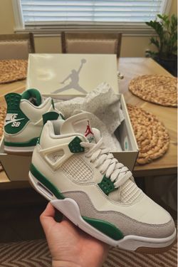 Nike SB x Jordan 4 Pine Green Sz 9.5