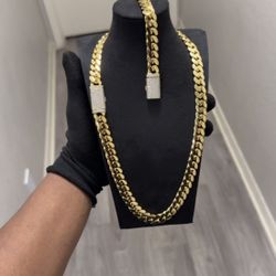 10mm Miami Cuban Set Iced Out Lock