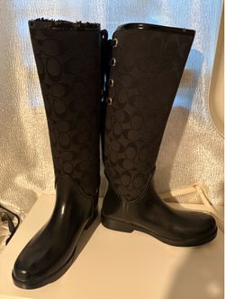 Coach boots