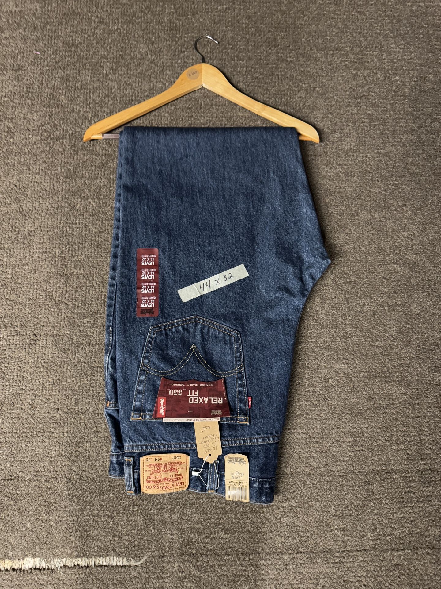 Men’s Levi’s 550 Jeans 44x32