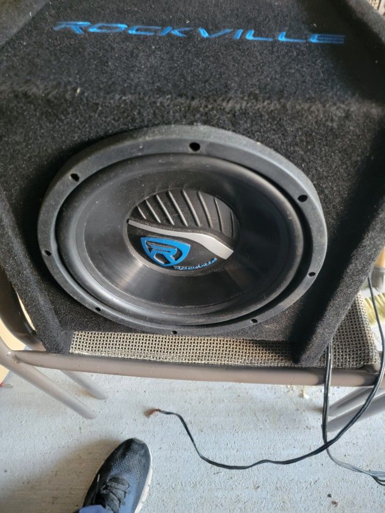Subwoofer 10" Y Amplificador Por 100