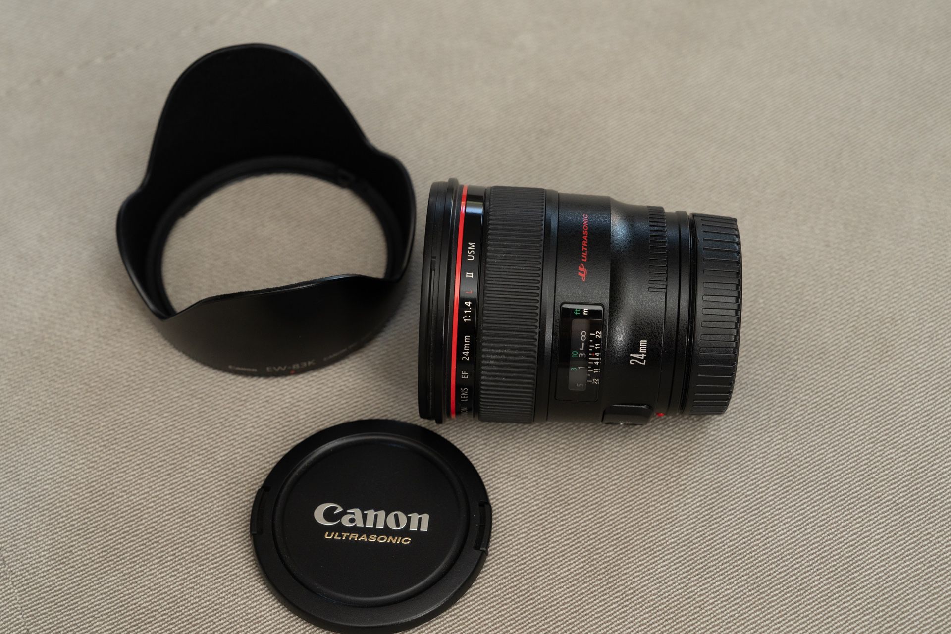 Canon EF 24mm 1.4 L II USM Pro Lens