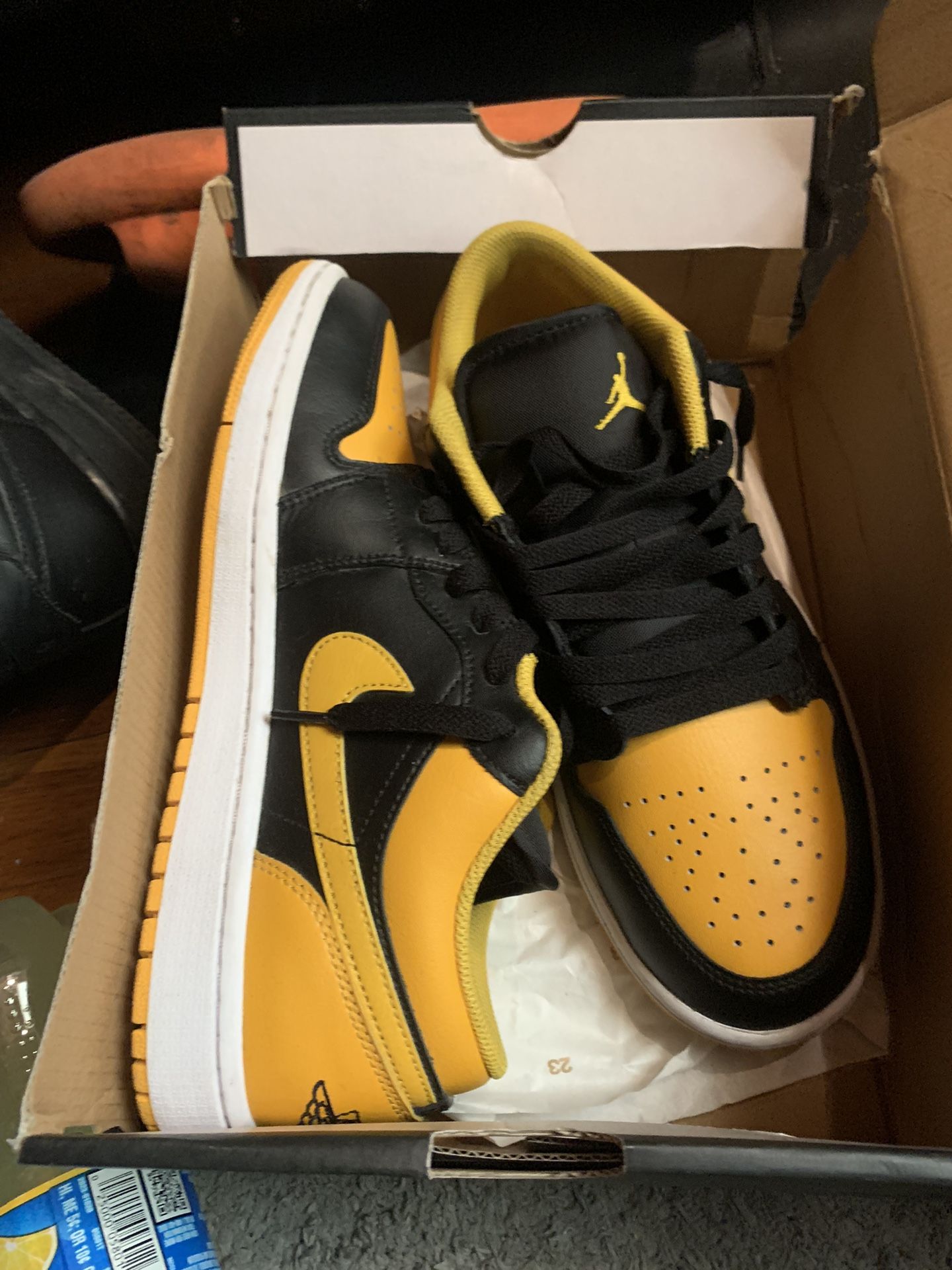 Jordan 1s Low & High