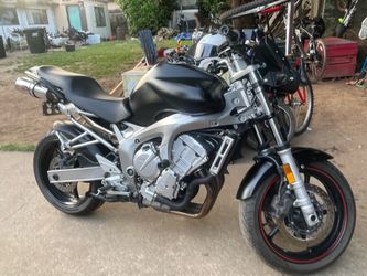 2005 Yamaha FSZ 600