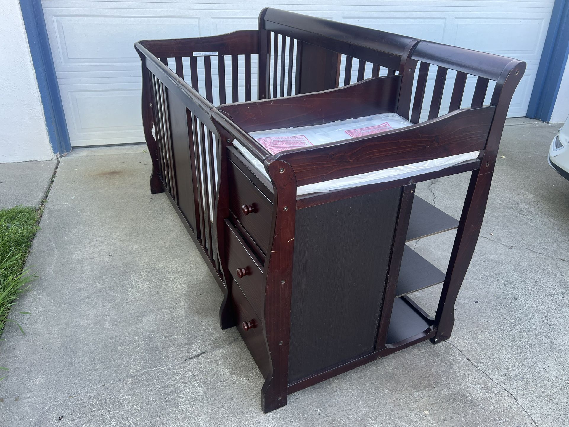 Used Wooden Crib & Changer