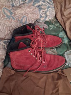 Gucci suede red vintage size 11!