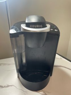 Keurig Single Serve Coffee Maker – Clean & Works Great ☕ (Black)