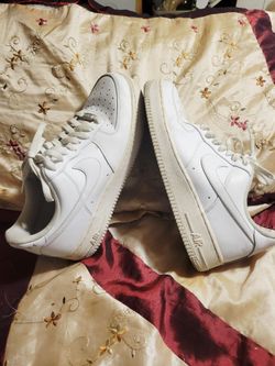 Men's tennis shoes