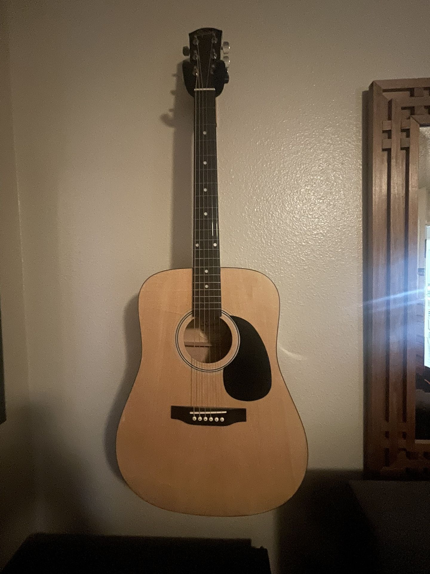 Squire Acoustic Guitar With Hook - Black Back, Tan Front