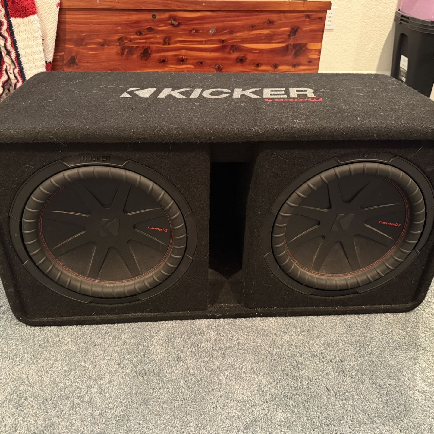 90s Kicker Comp R Kicker Comp R 2 12 inch subs with box and amp for Sale in Aurora, CO ...