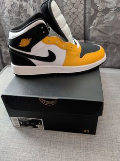 Air Jordan 1 Mid