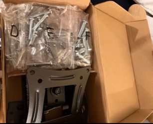 Full-Motion TV Wall Mount – VESA up to 200x200 – 44 lb Capacity
