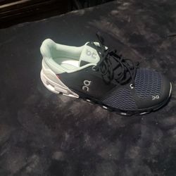 On Running Tennis Shoes