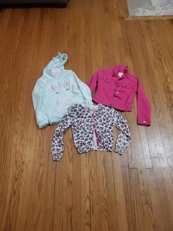 Girl Size 7/8 Medium