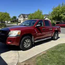 2007 Mitsubishi Raider