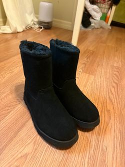 Black Suede Faux Fur Lined Winter Boots