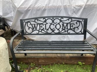 Welcome bench good condition